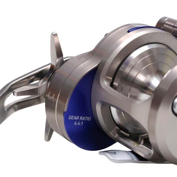 Daiwa Saltiga 2015 15 H SJ Çıkrık Makara ( Sağ El)