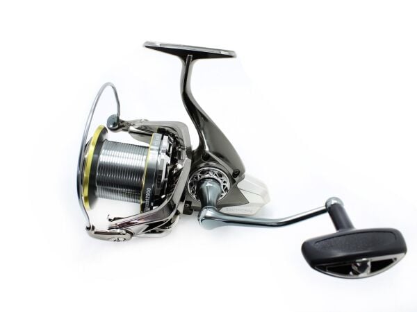 Captain Finezza 12000 12+1 Bilyalı 4.7:1 Devirli Surf Olta Makinesi