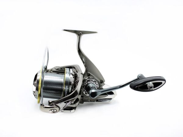 Captain Finezza 12000 12+1 Bilyalı 4.7:1 Devirli Surf Olta Makinesi