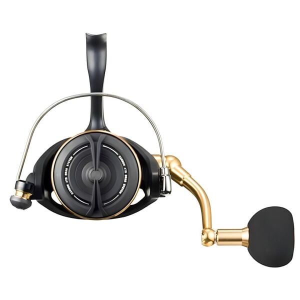 Daiwa 23 BG SW 8000P 5+1 Bilyalı 4.9:1 Devirli Olta Makinesi