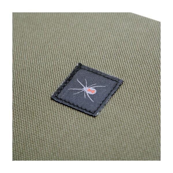 Daiwa Trousse Black Widow Köstek Cüzdanı 29 x 37 x 4.8 cm