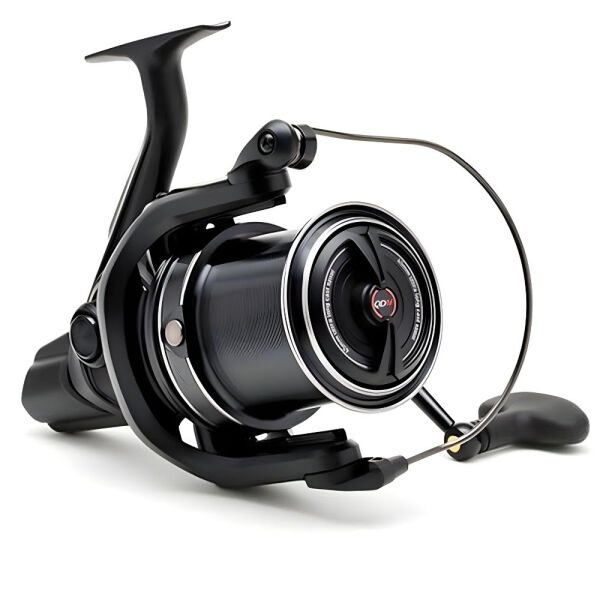 Daiwa Emblem 23 45SCW 5000C QD Makara