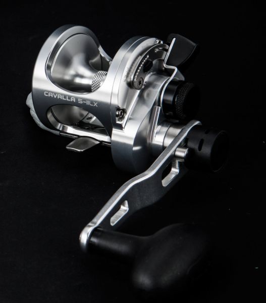Okuma Cavalla CAV-12II Sağ El Çıkrık Makinesi