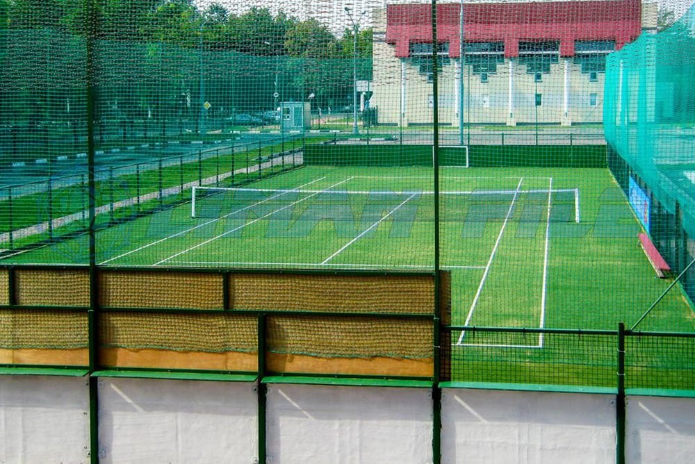 Tenis Kortu Çevre Filesi 54 Numara İplik Kalınlığı 4x4 cm Göz Genişliği Beyaz Renk