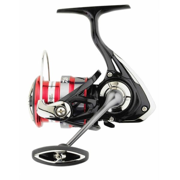Daiwa Ninja 18 LT 2500 4+1 Bilyalı 5.3:1 Devirli LRF Makinesi