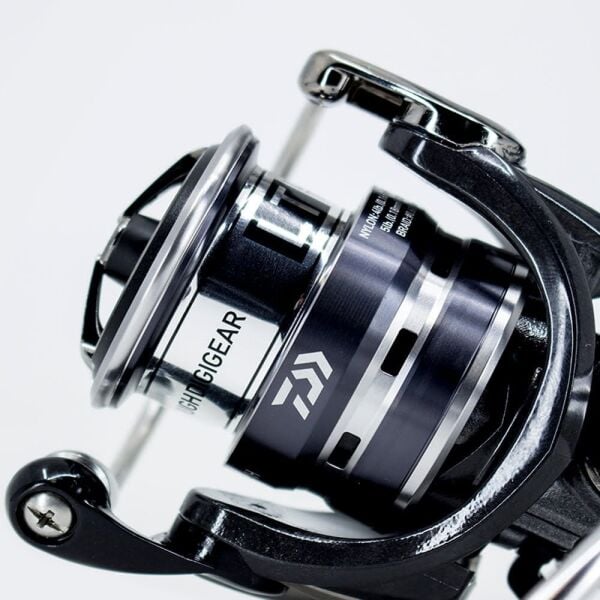 Daiwa Exceler 23 LT 4000 C 5 Bilyalı 5.2:1 Devirli Spin Makine