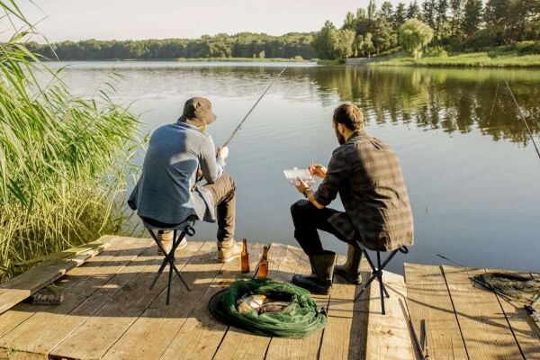 Captain Kamp Taburesi Üçgen Balıkçı Tabure