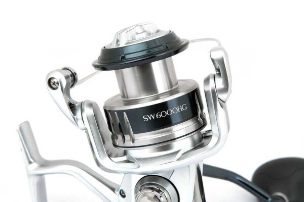 Shimano Saragosa 6000 SW A HG Genel Kullanım Olta Makinesi